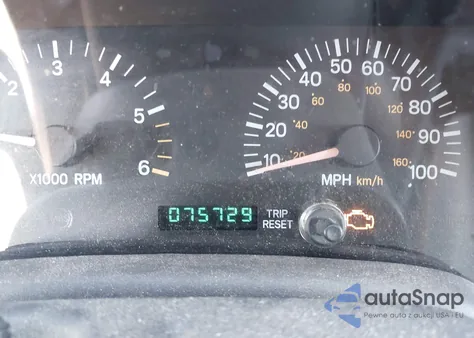 2001 Jeep Cherokee Sport z USA, uszkodzony, nr VIN 1J4FF48S41L583382